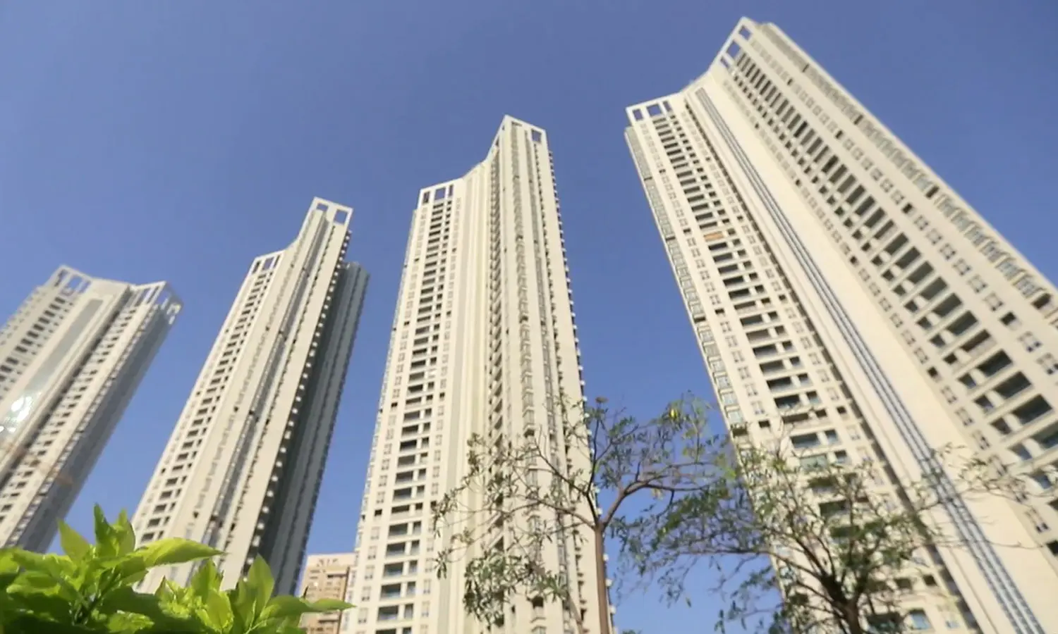 Raheja Vivarea Raheja Vivarea