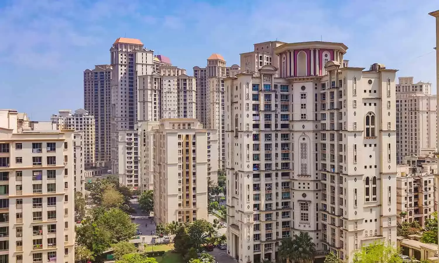 Hiranandani Lake Enclave Hiranandani Lake Enclave