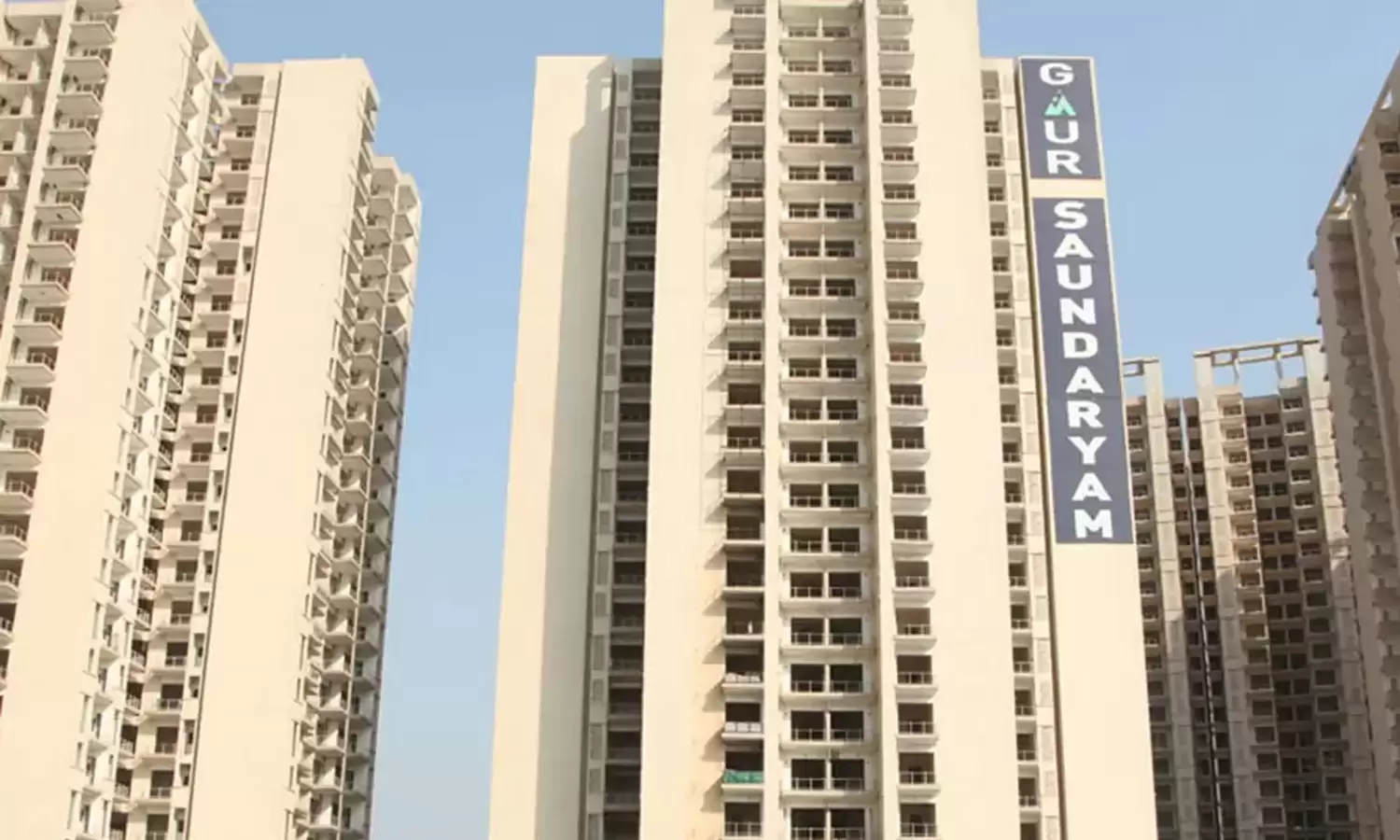Gaur Saundaryam Gaur Saundaryam