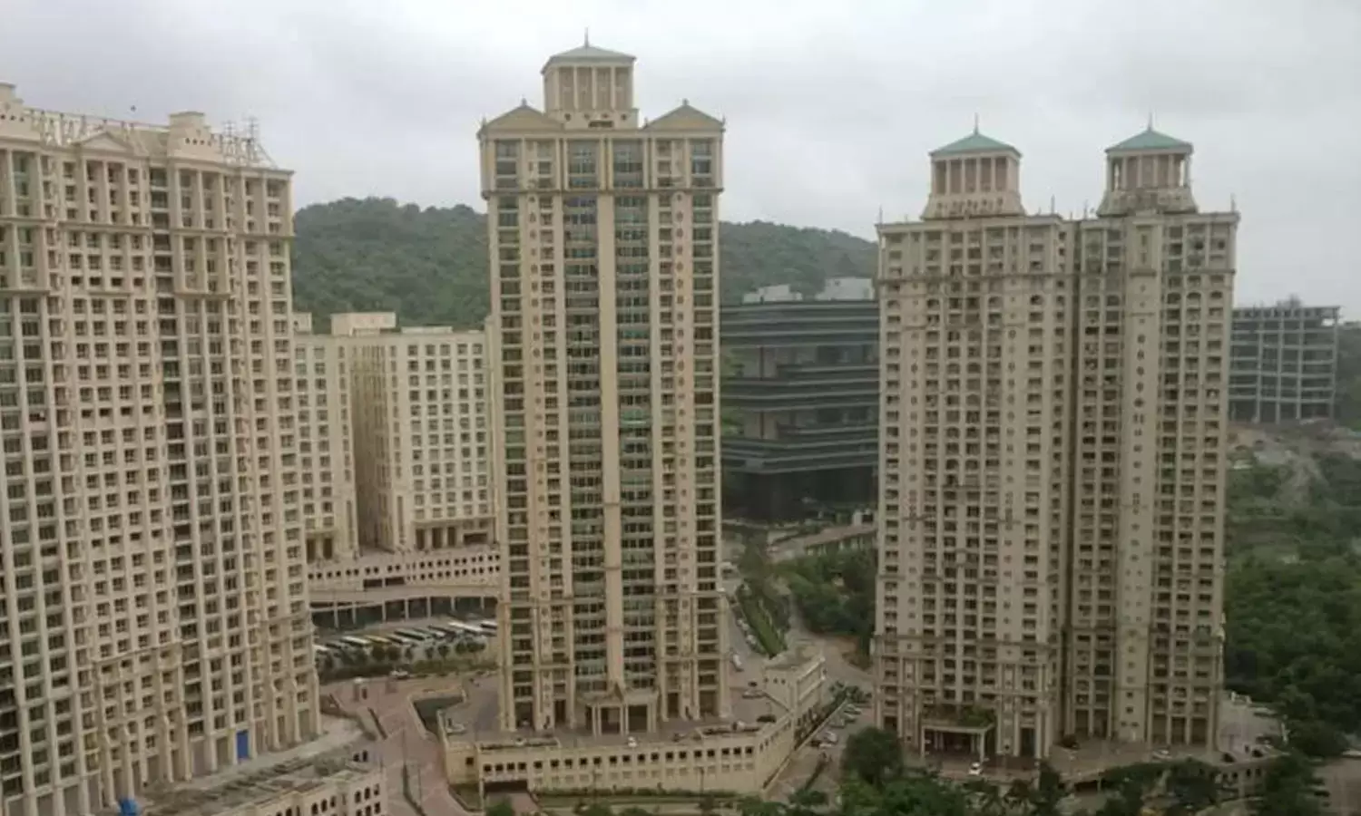 Hiranandani Brentwood Hiranandani Brentwood